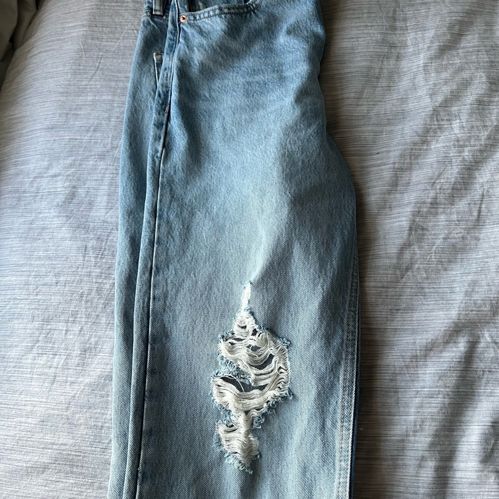 DYNAMITE JEANS - Picture 2 of 3